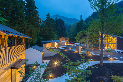 シマブルー　宿泊施設　おんせんキャンプ