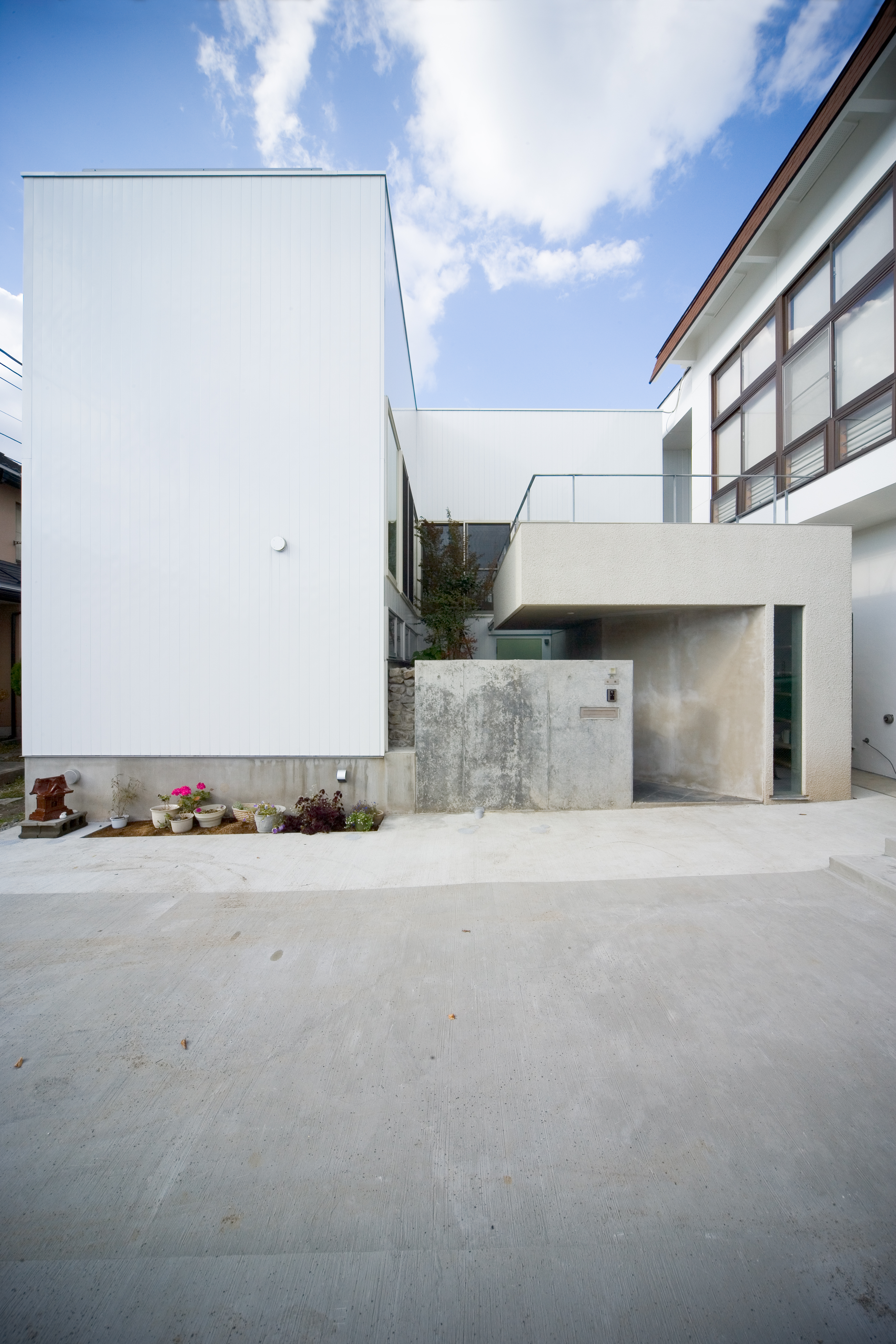 富沢西EBデンタルクリニック　歯科医院