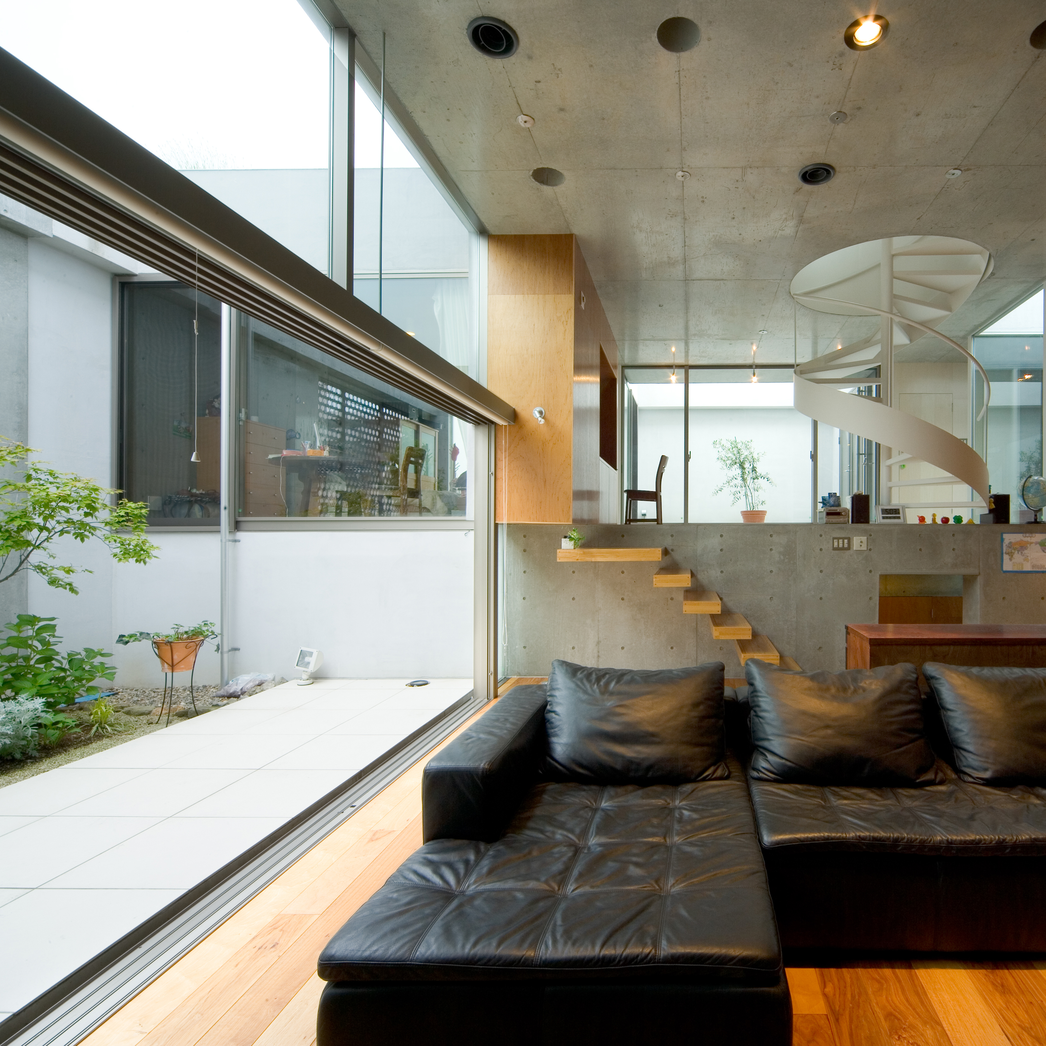 トコツク建築設計事務所　事務所の様子